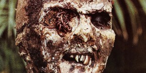 Zombie Flesh Eaters (1979)